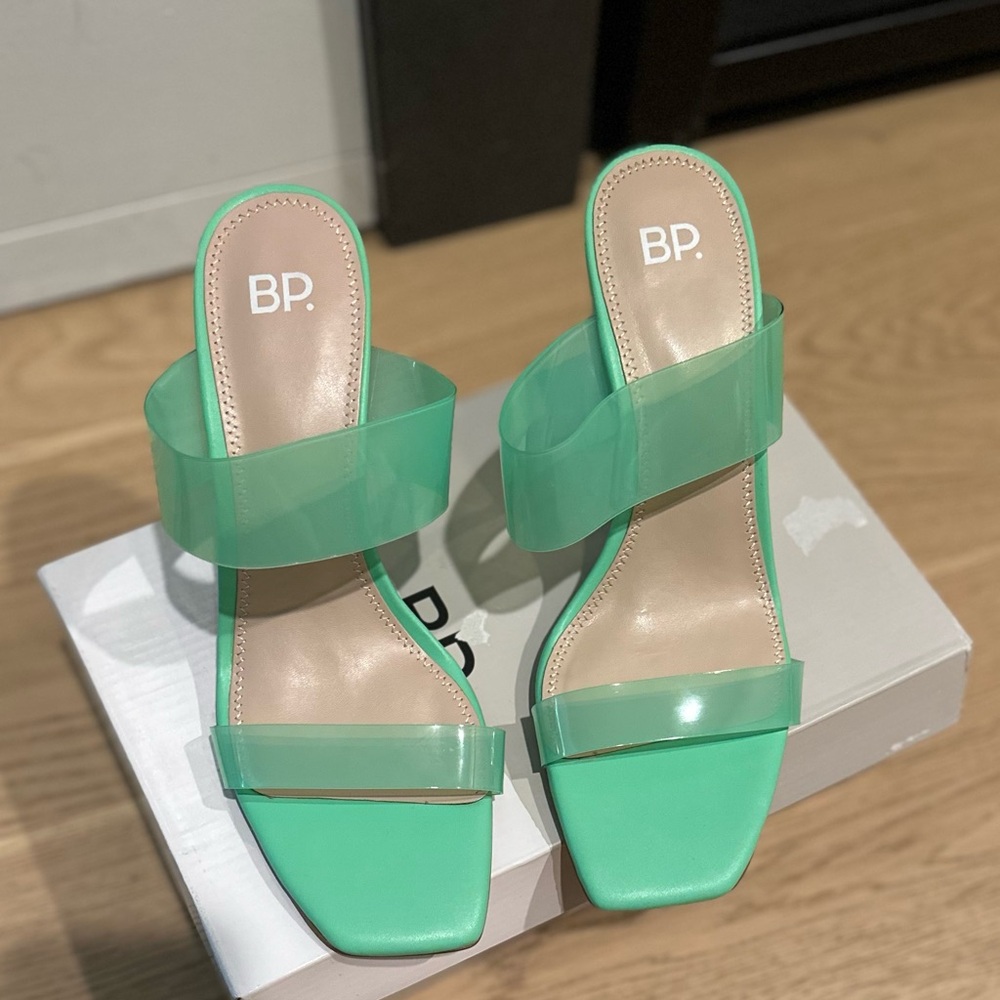 BP Women's Mint Green Heeled Slides NWT